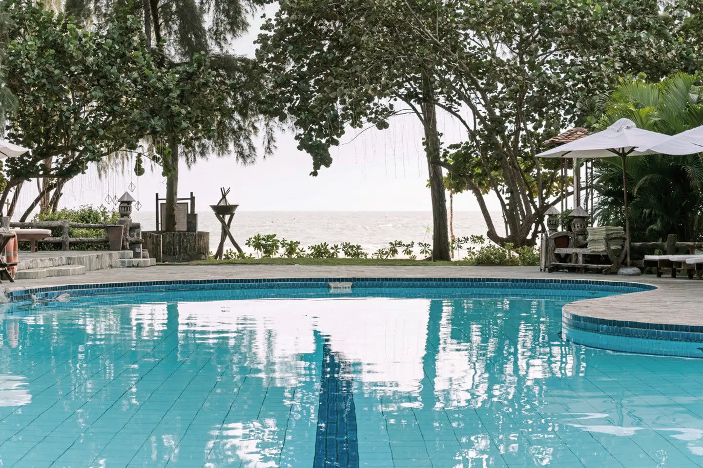 Ho Tram Beach Boutique Resort & Spa OUTDOOR_POOL