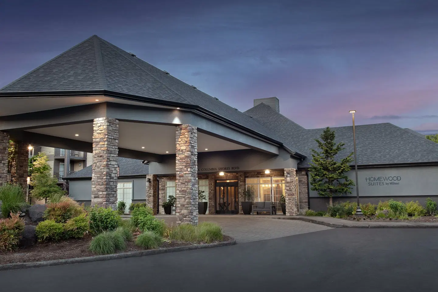 Homewood Suites by Hilton Vancouver-Portland EXTERIOR