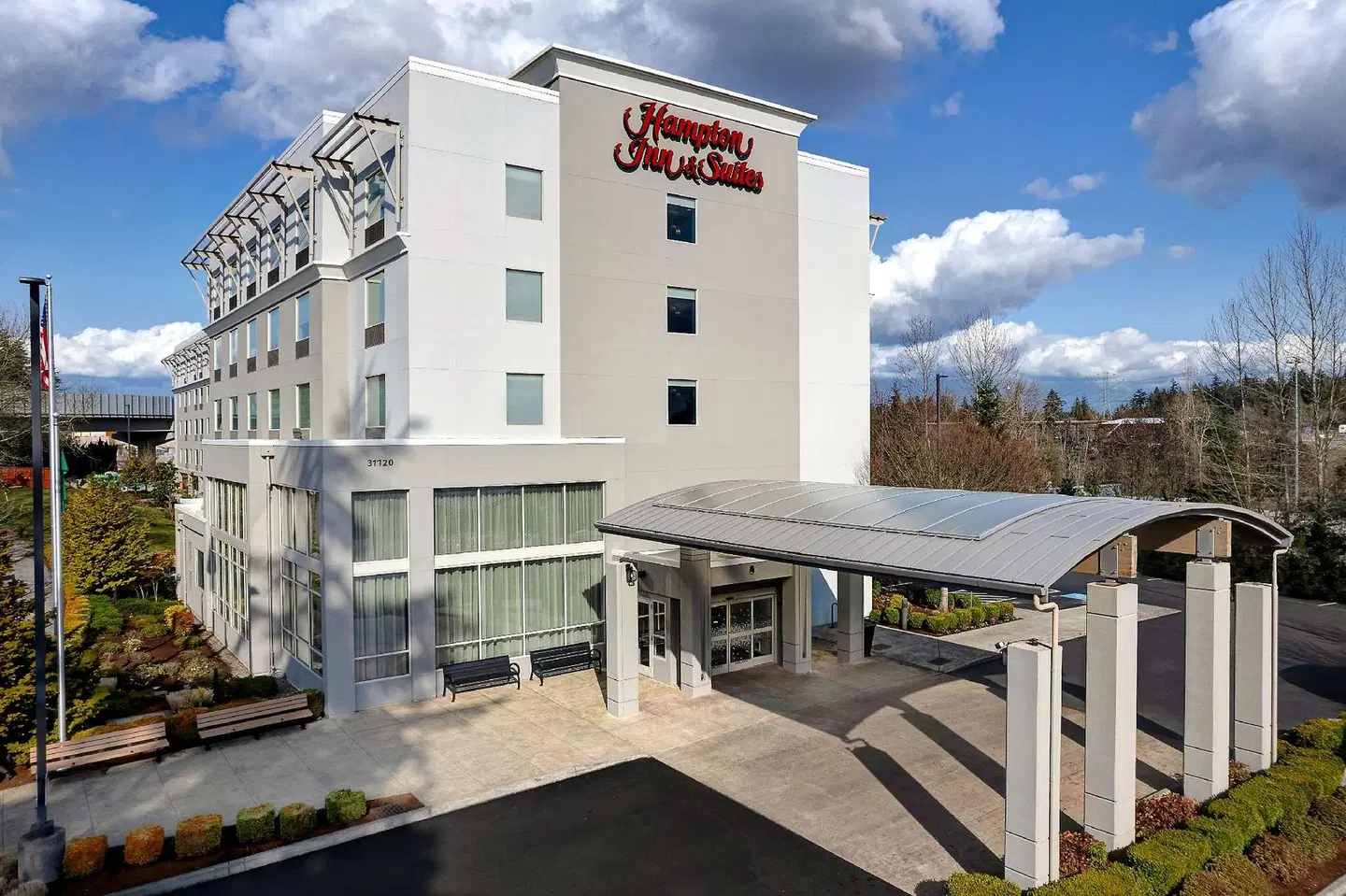 Hampton Inn & Suites Seattle/Federal Way EXTERIOR