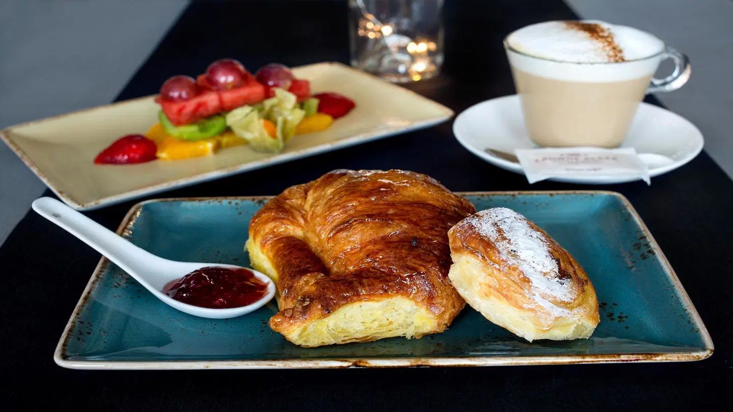 Crowne Plaza Madrid Airport Restaurant