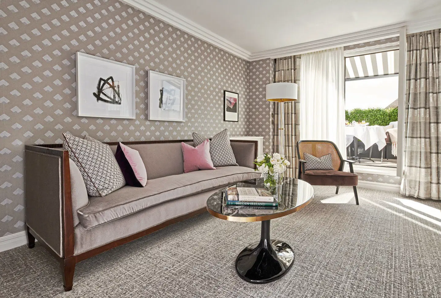 The Westbury LOUNGE_LOBBY