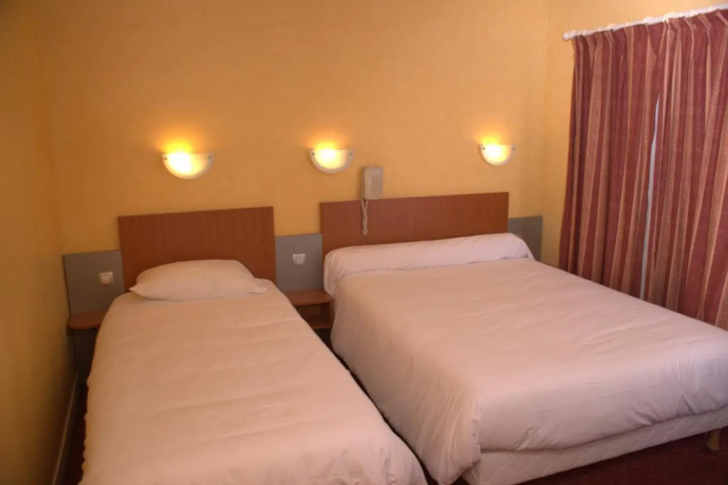 Little Hotel ROOM_EXAMPLE
