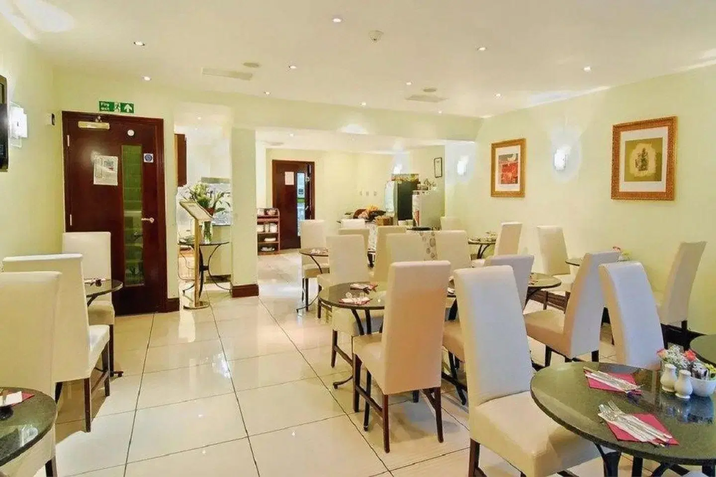 Hyde Park International - Member of Park Grand London Restaurant