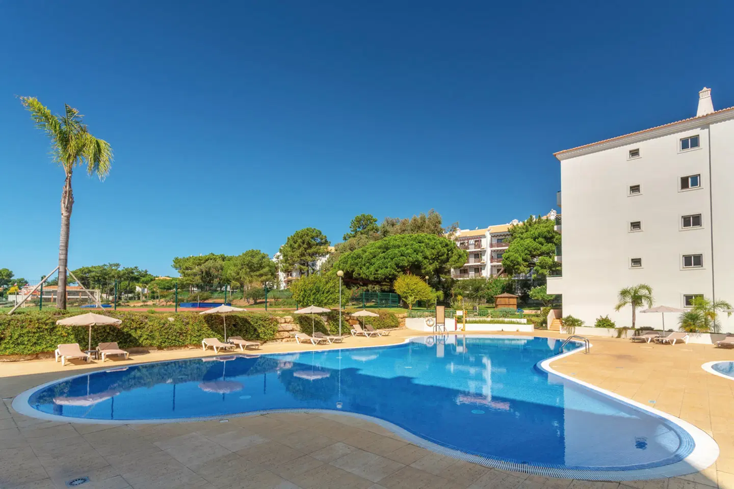 AP Victoria Sports & Beach OUTDOOR_POOL