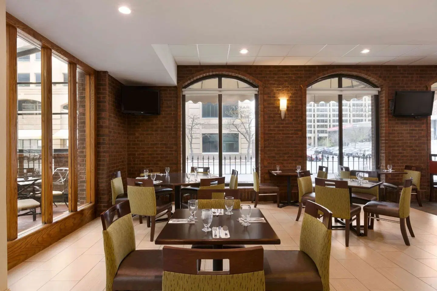 Days Inn by Wyndham Baltimore Inner Harbor Restaurant