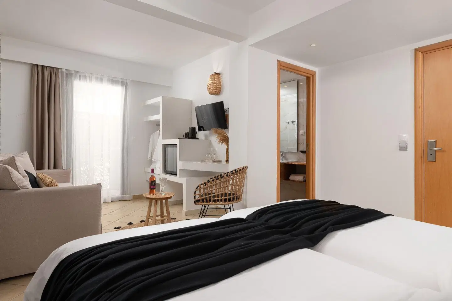 Diana Art Boutique Hotel ROOM_EXAMPLE