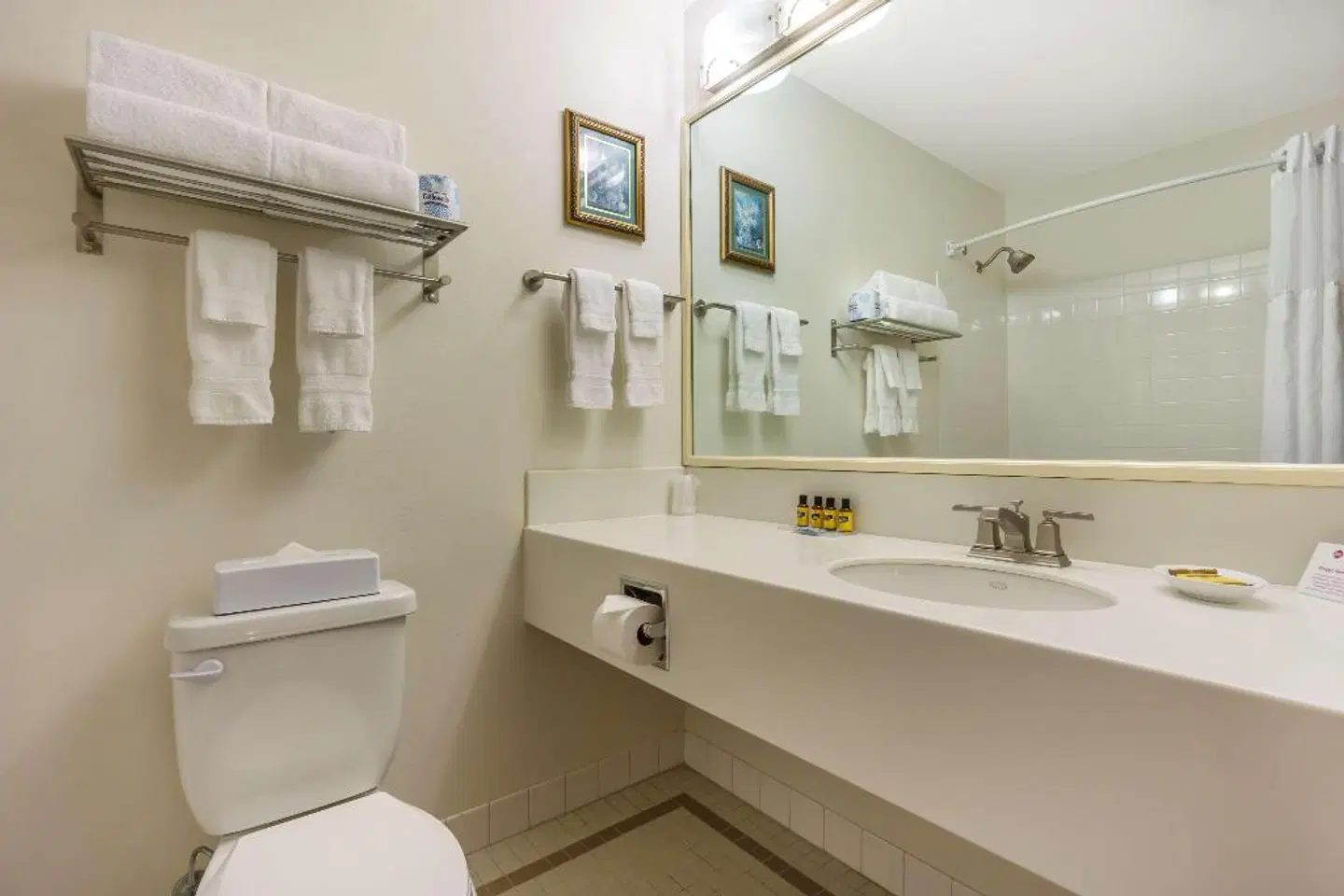 Best Western Plus Pioneer Square Badezimmer