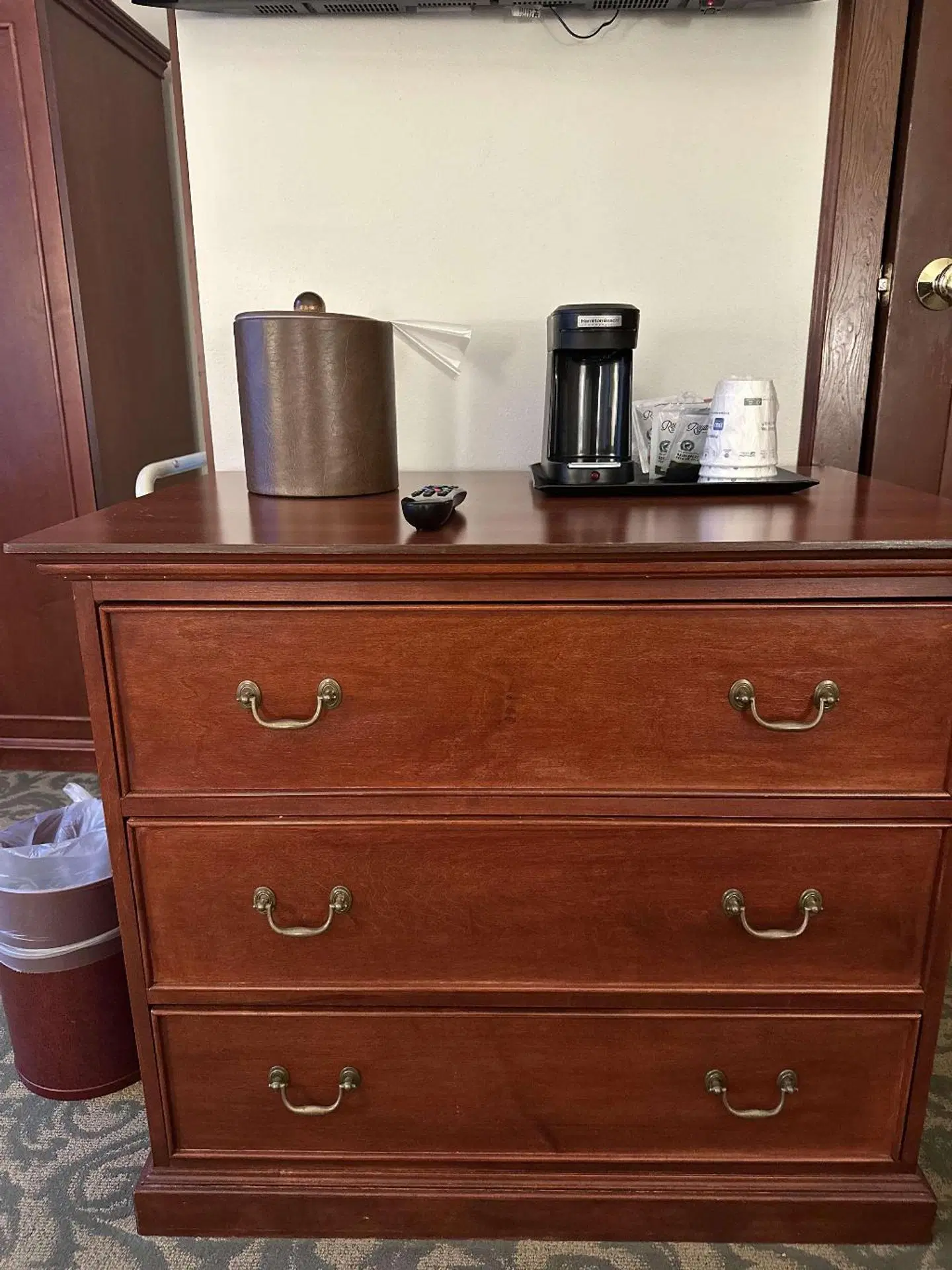 Best Western Plus Pioneer Square ROOM_EXAMPLE