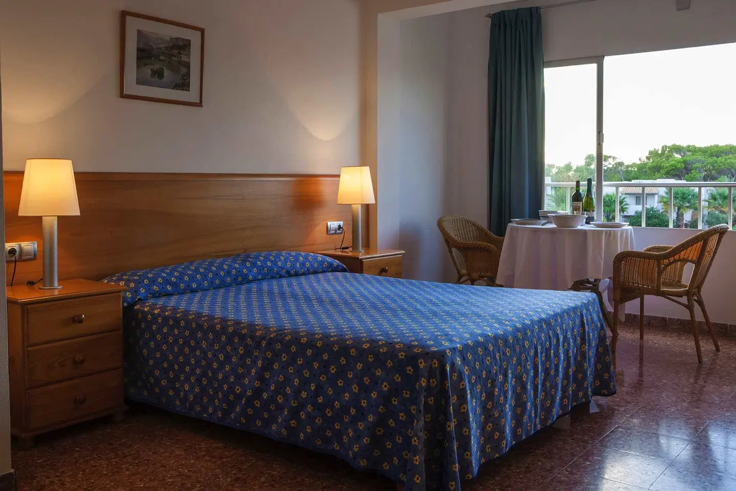 Apartamentos Maria ROOM_EXAMPLE