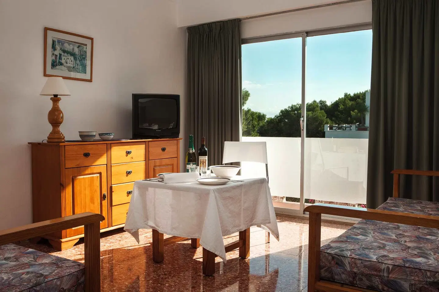 Apartamentos Maria ROOM_EXAMPLE