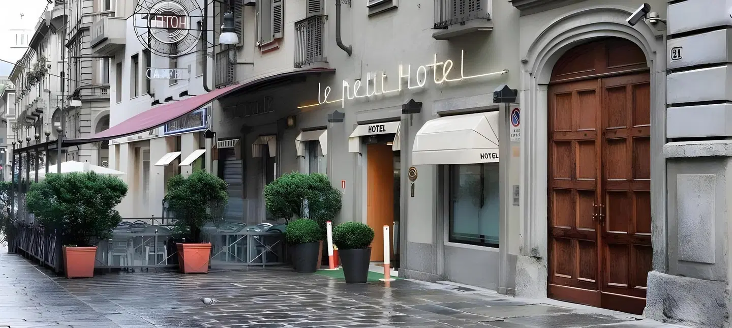 Le Petit Hotel EXTERIOR