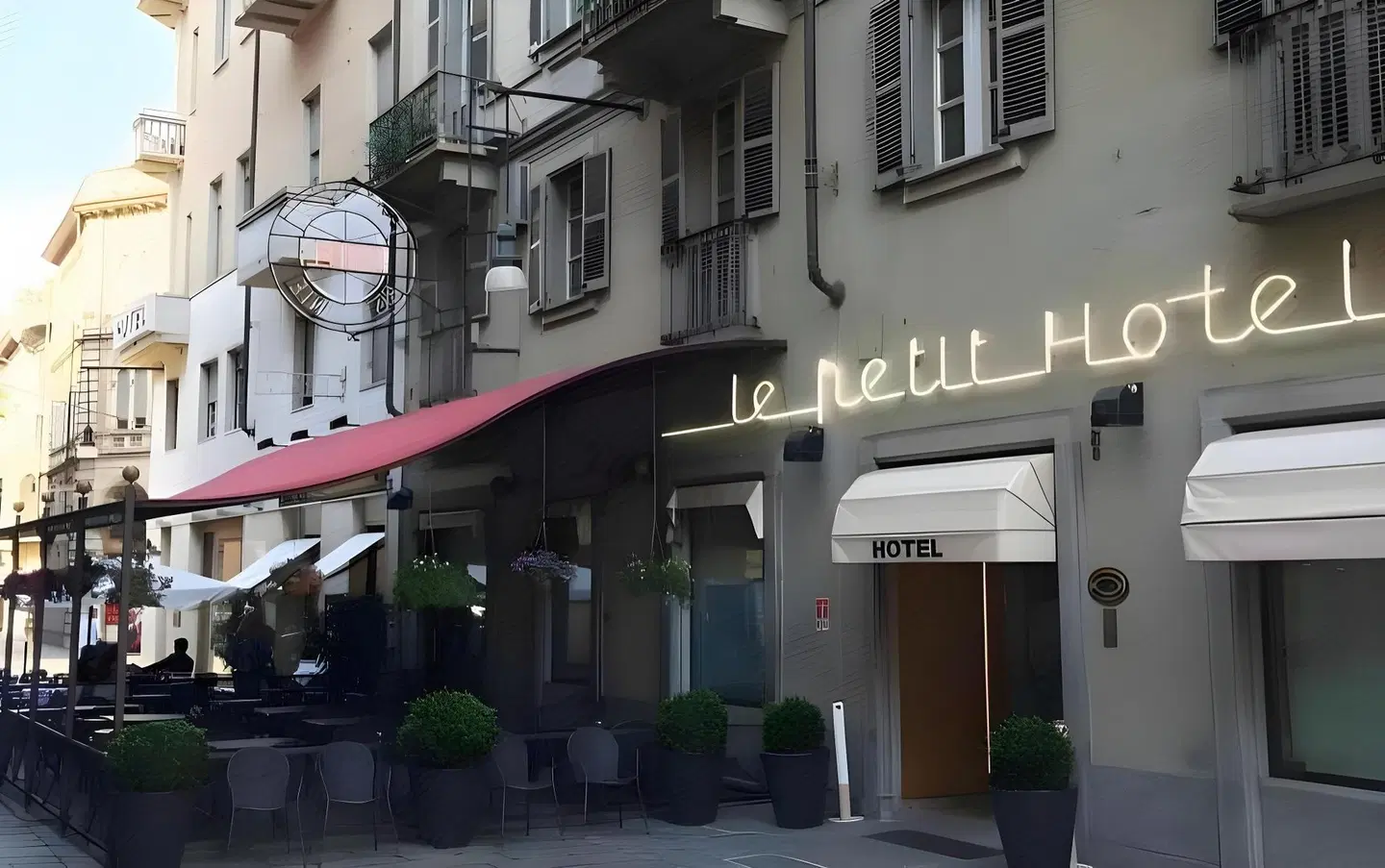 Le Petit Hotel EXTERIOR