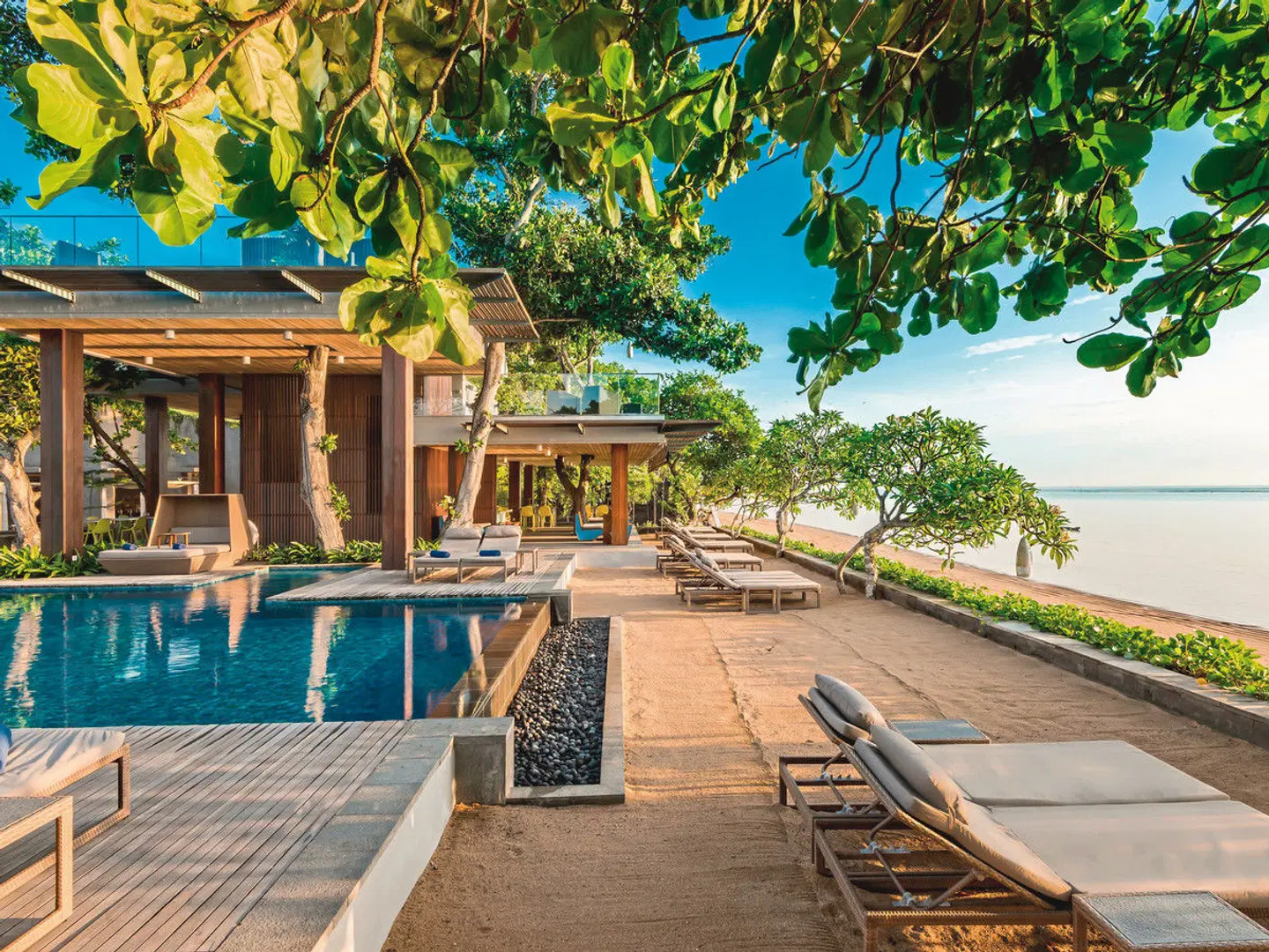 Maya Sanur Resort & Spa OUTDOOR_POOL