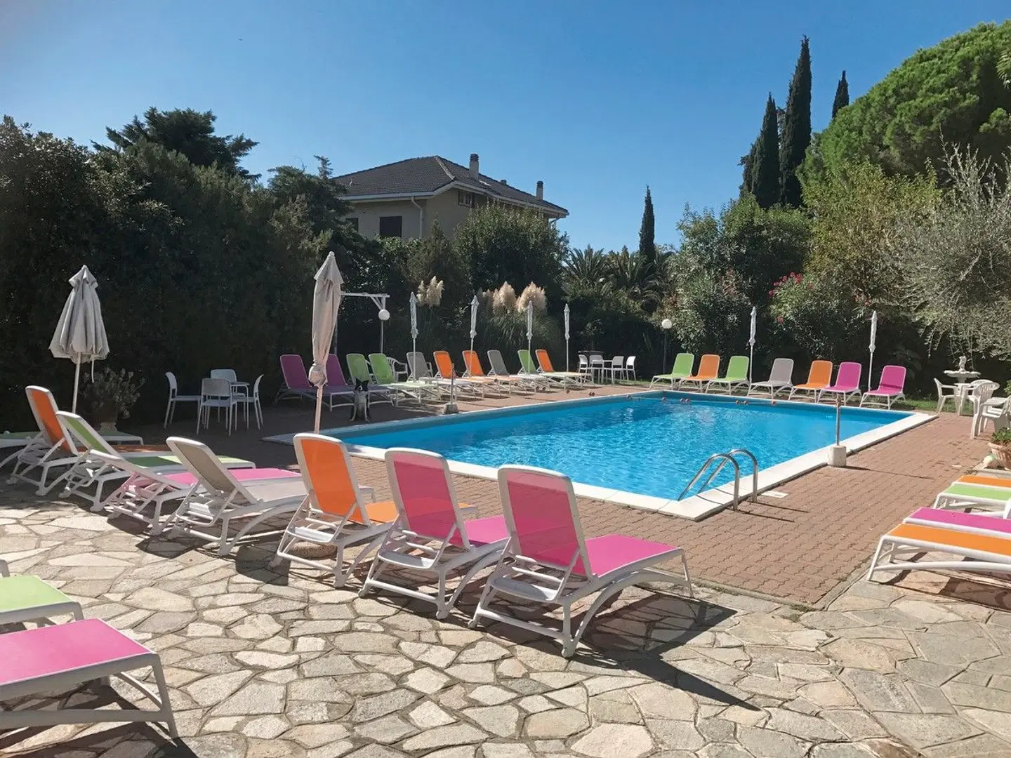 Residence Villa Paola OUTDOOR_POOL