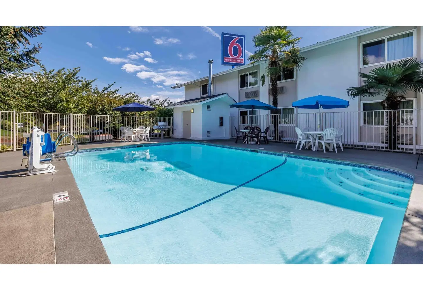 Motel 6 Seattle, WA - Sea-Tac Airport South OUTDOOR_POOL