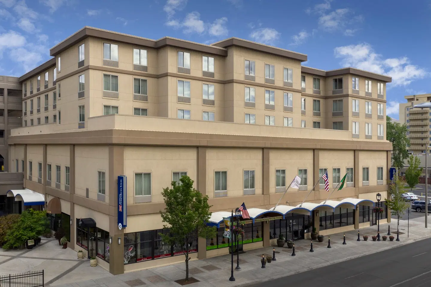 Hilton Garden Inn Yakima EXTERIOR