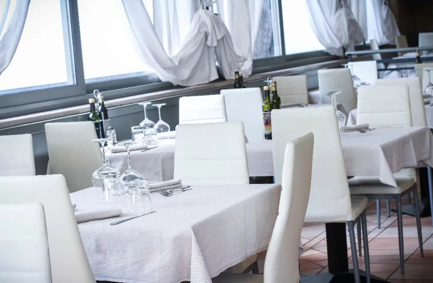 Club Meeting Hotel Restaurant