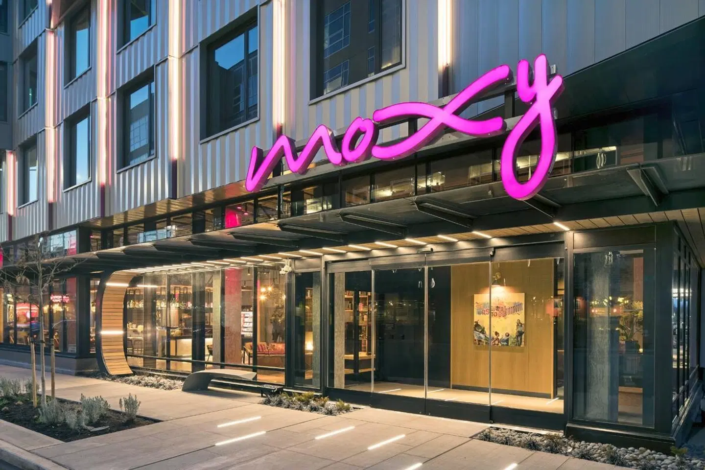 Moxy Seattle Downtown EXTERIOR