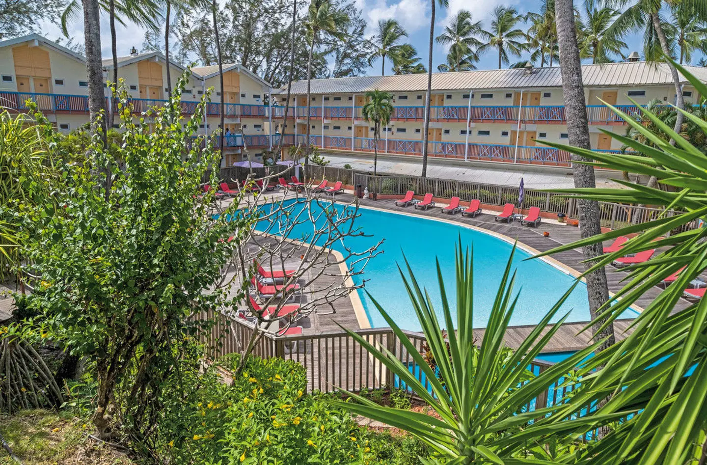 Carayou Hotel & Spa OUTDOOR_POOL