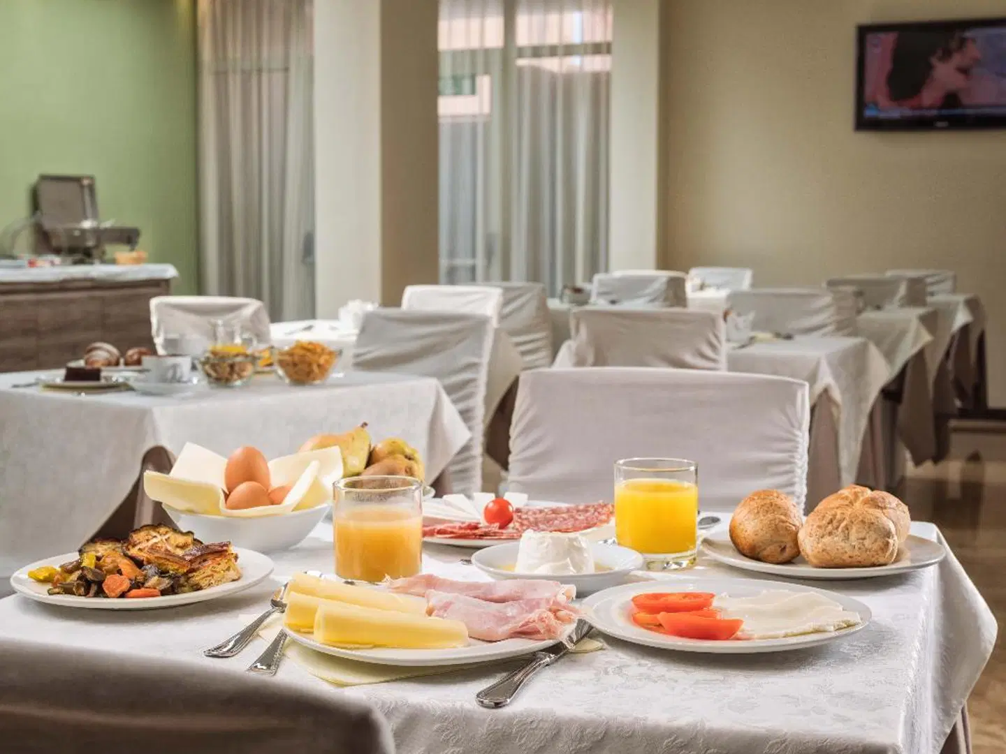 For You Restaurant