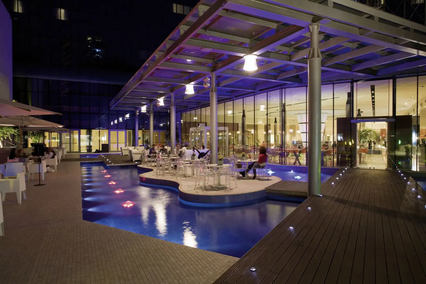 UNAHOTELS T Hotel Cagliari OUTDOOR_POOL