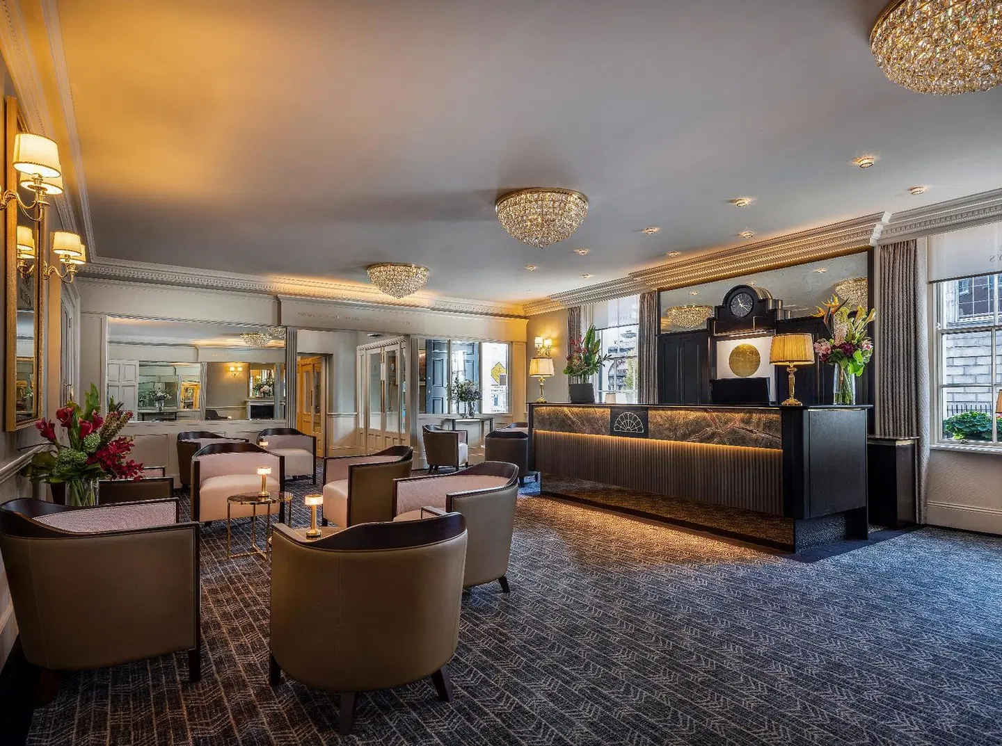Cassidys LOUNGE_LOBBY