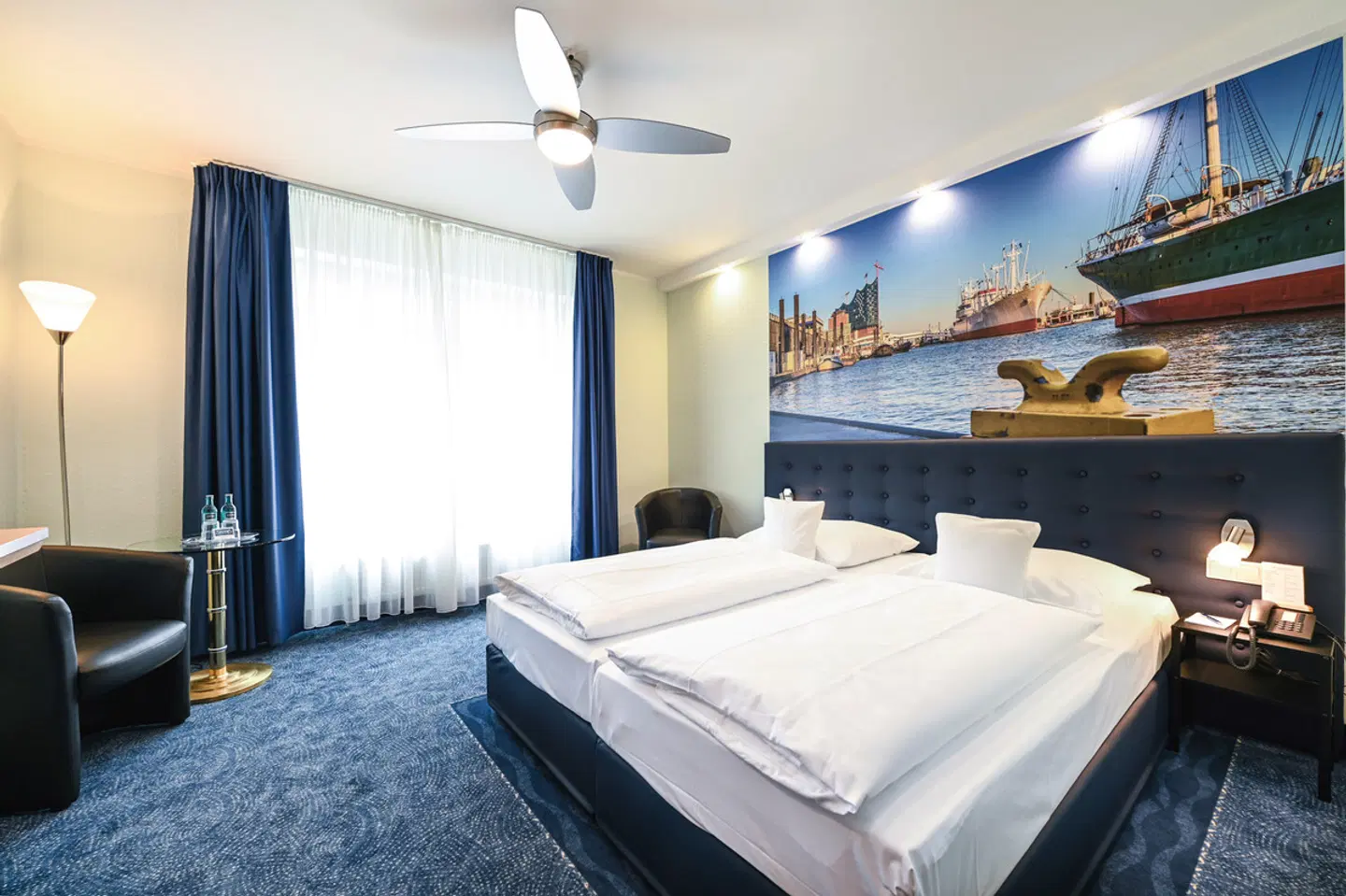 Hotel Hanseport Hamburg ROOM_EXAMPLE