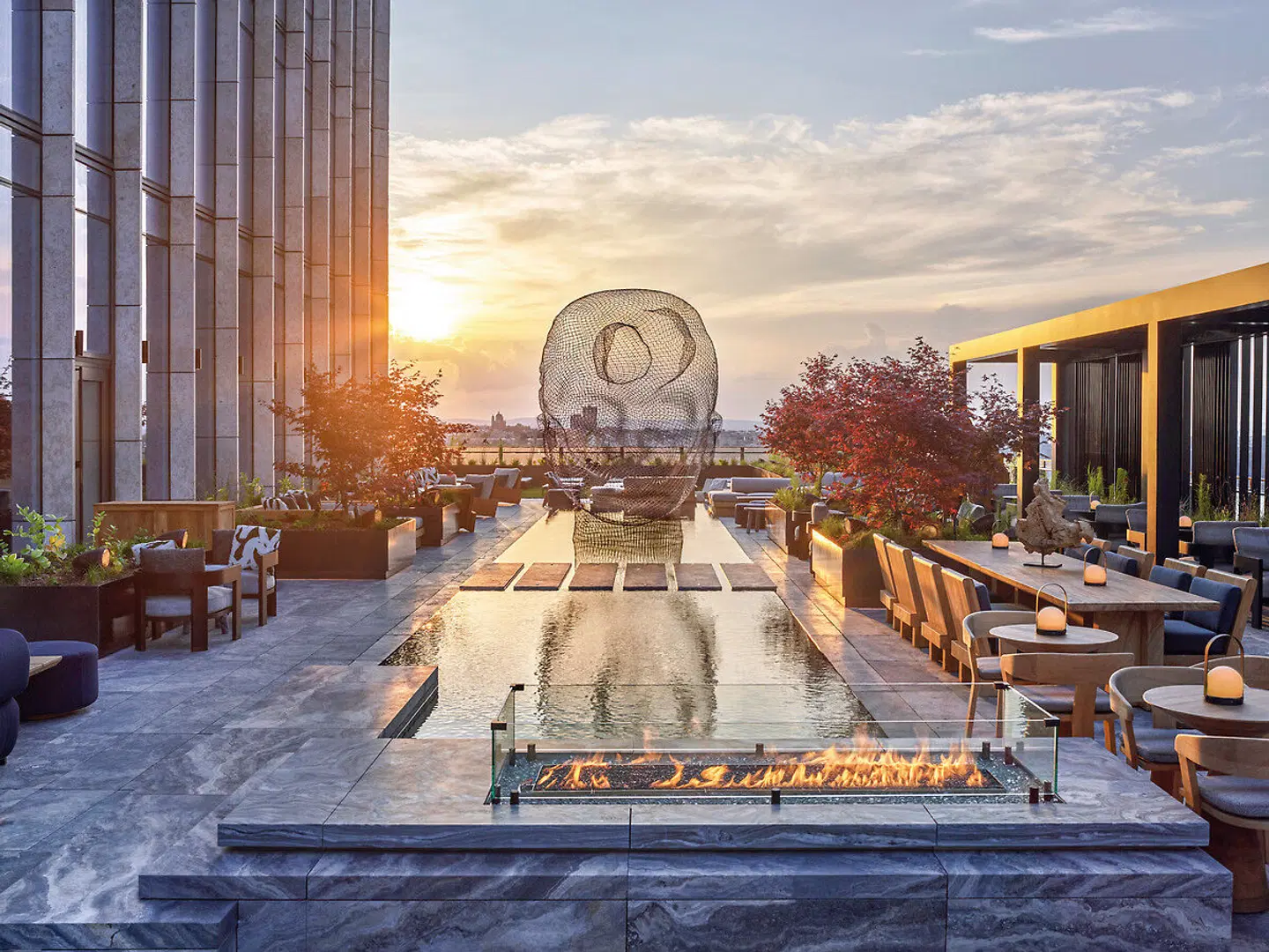 Equinox Hotel New York Terrasse