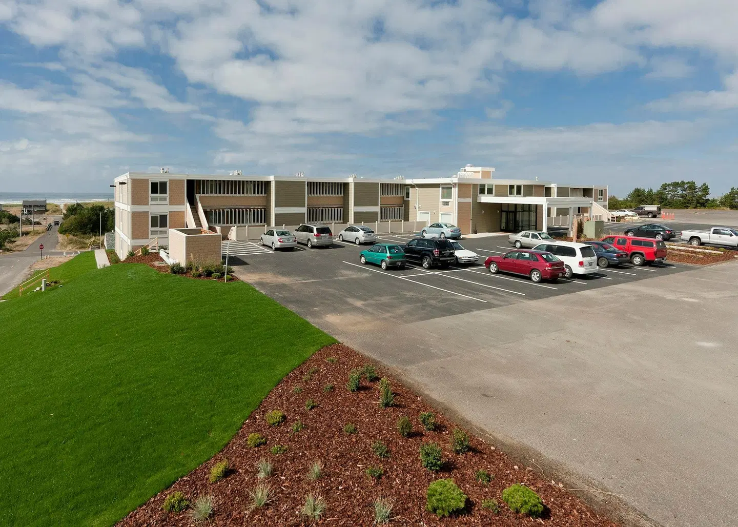 WorldMark Surfside Inn EXTERIOR
