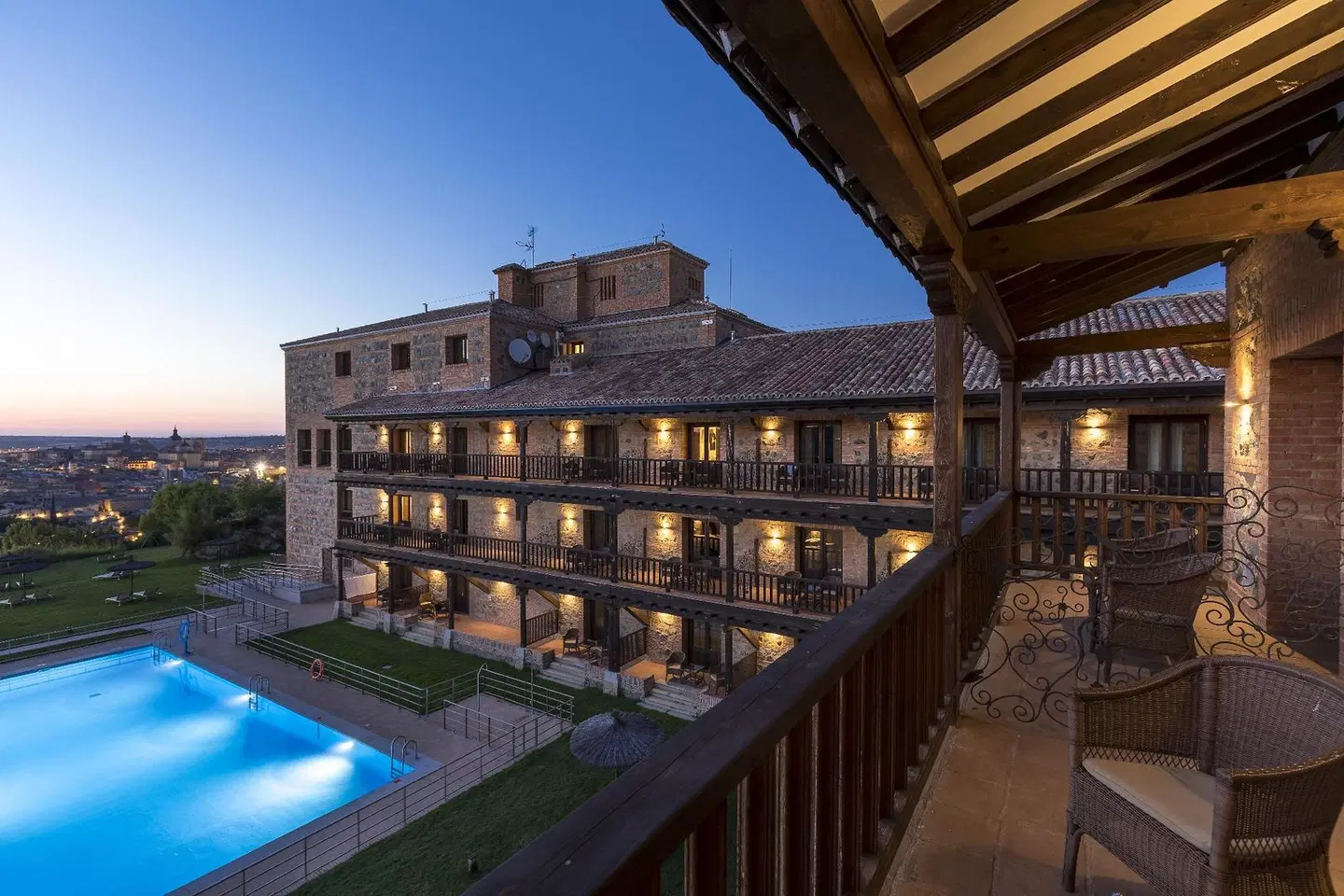 Parador de Toledo OUTDOOR_POOL