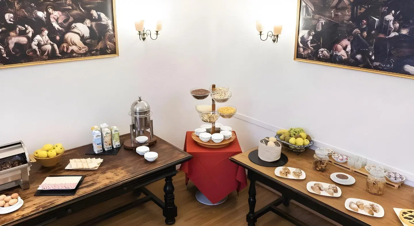 Palace ROOM_EXAMPLE