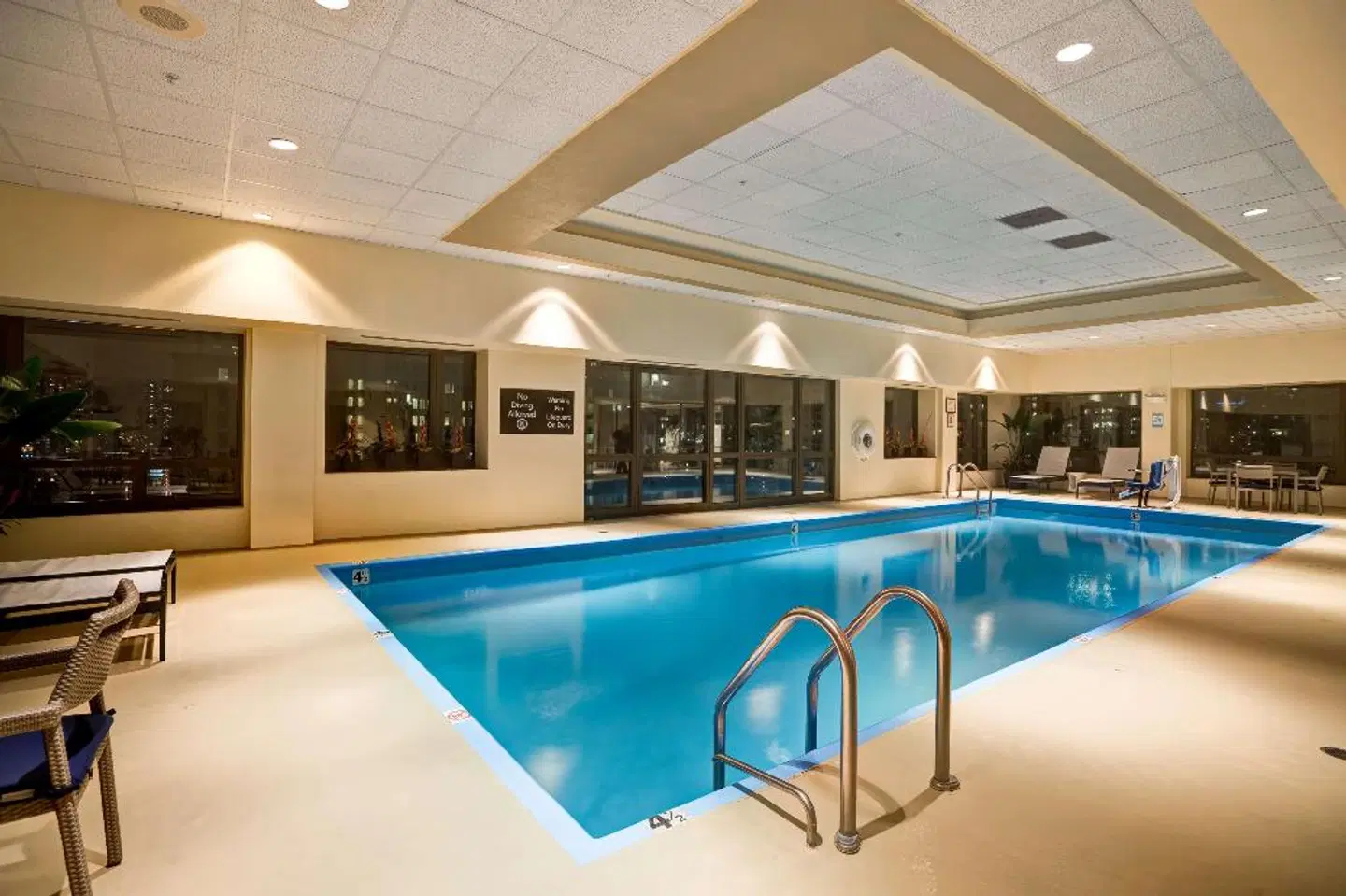 Homewood Suites by Hilton Chicago-Downtown Hallenbad