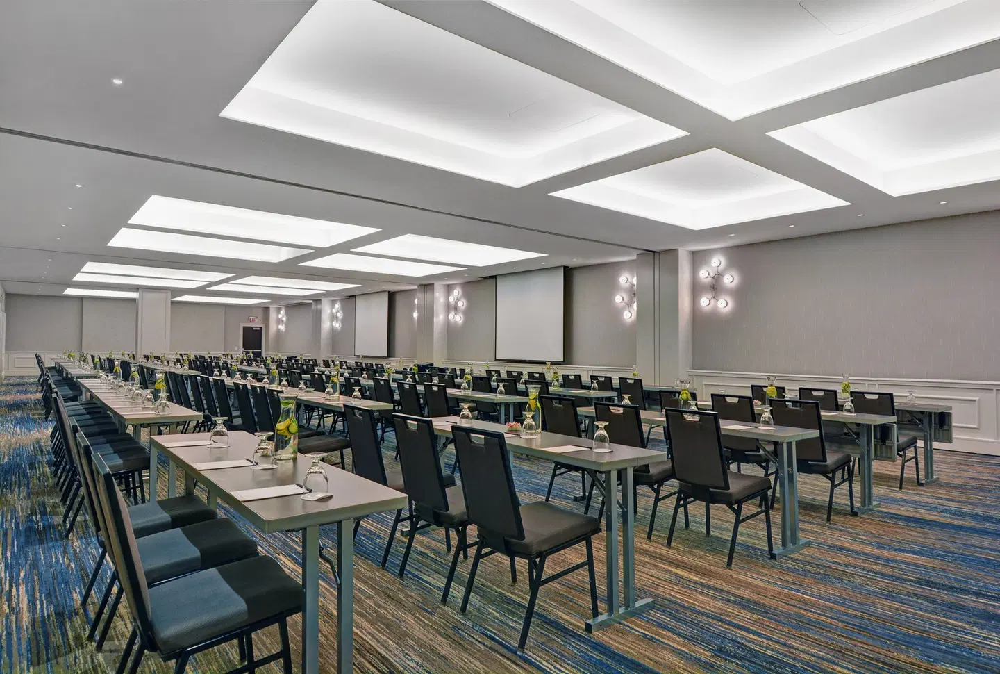 Embassy Suites by Hilton Chicago Downtown Konferenz