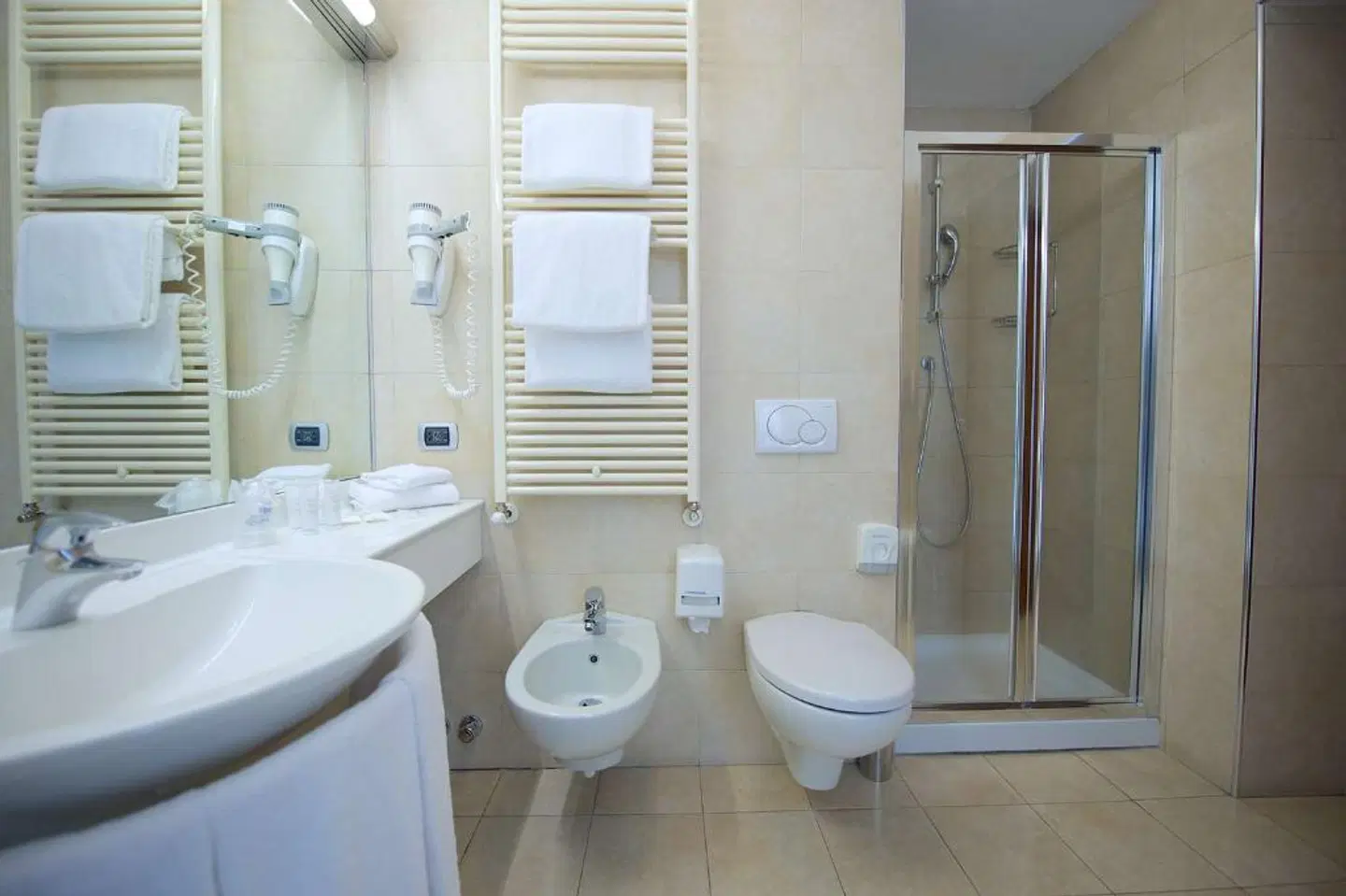 Best Western Crystal Palace Hotel Turin Badezimmer