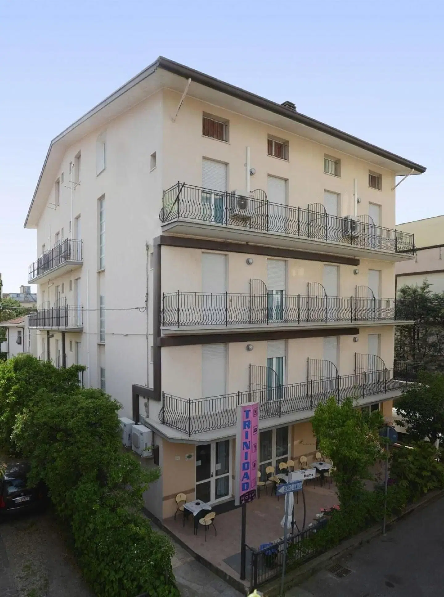 Hotel Trinidad EXTERIOR