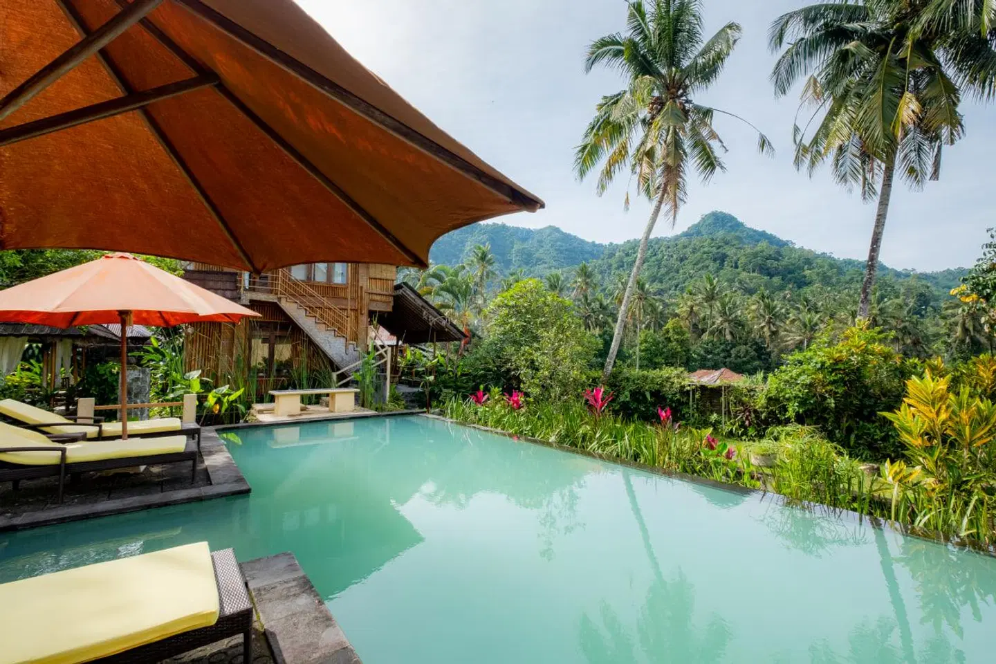 Villa Manuk OUTDOOR_POOL