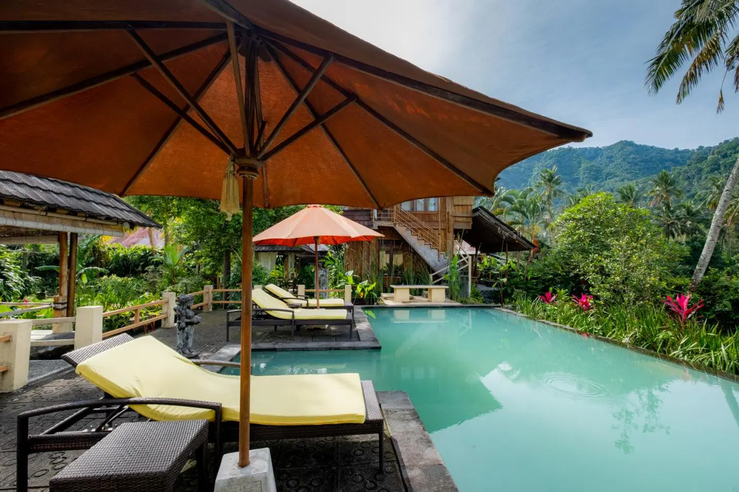 Villa Manuk OUTDOOR_POOL