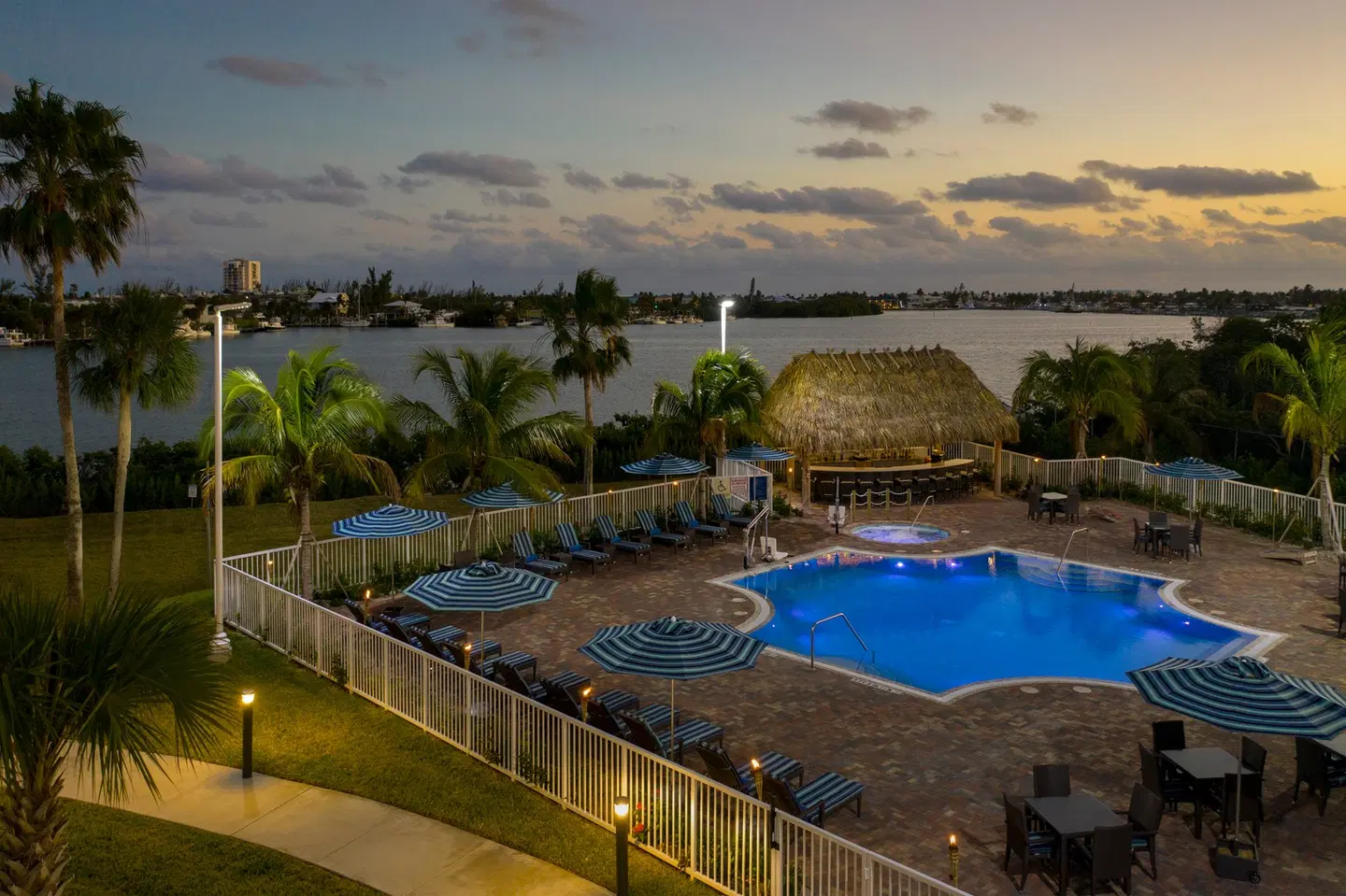 Hampton Inn Marathon - Florida Keys OUTDOOR_POOL
