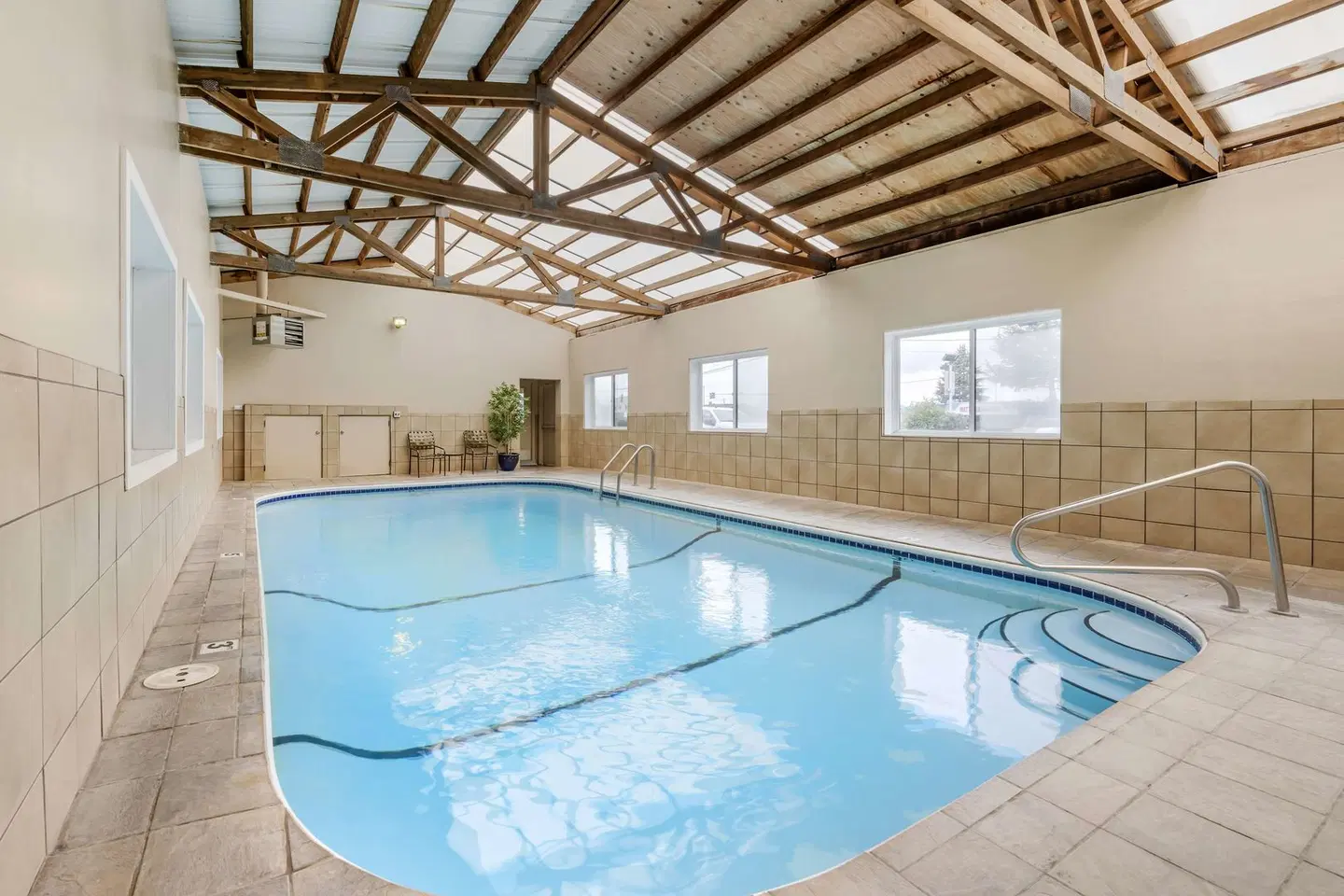 Best Western Aladdin Inn Hallenbad