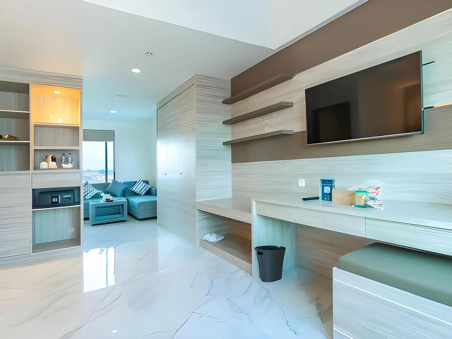 City Of Aventus Hotel Denpasar Badezimmer