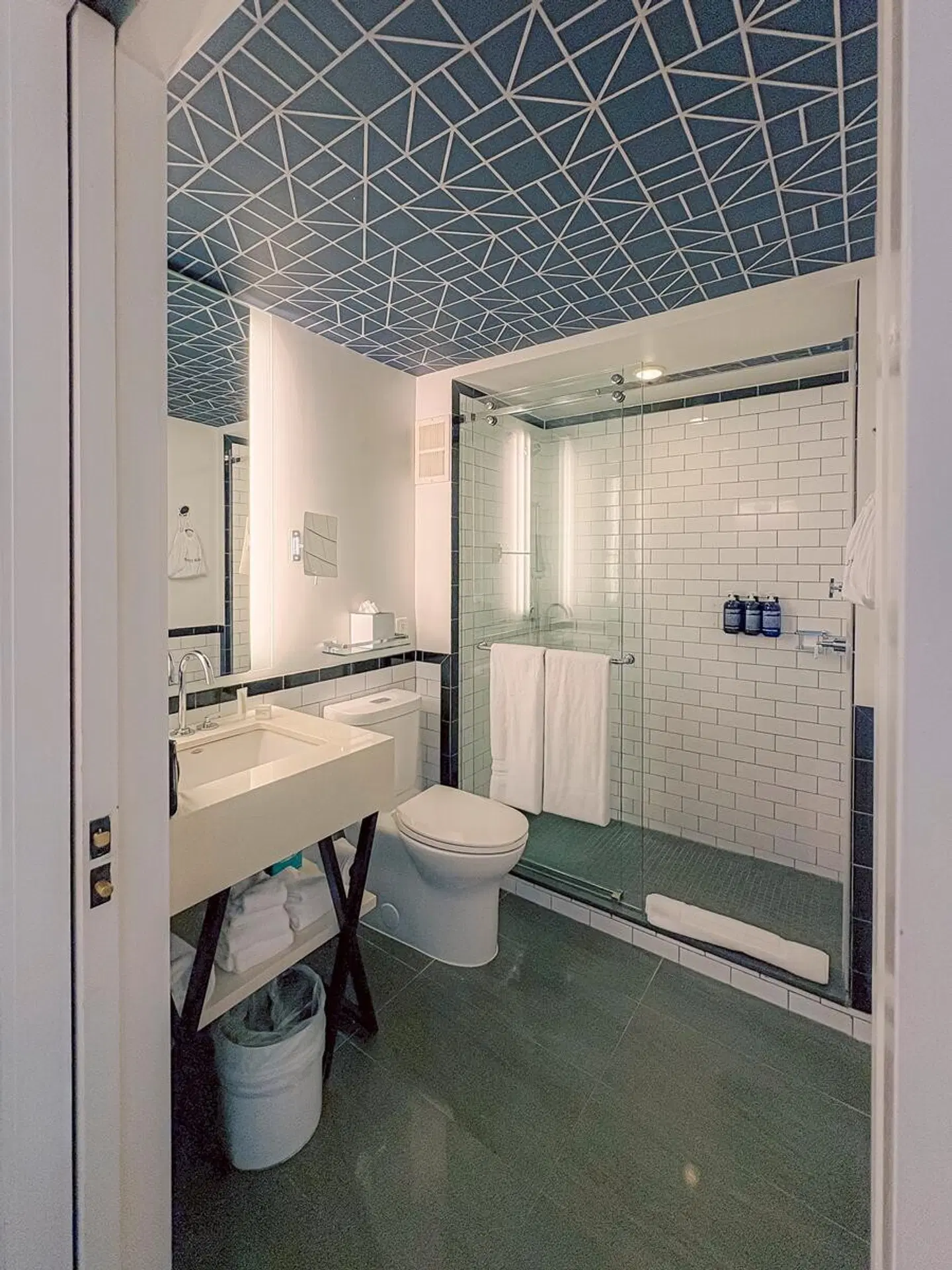 The Renwick Hotel, New York Badezimmer
