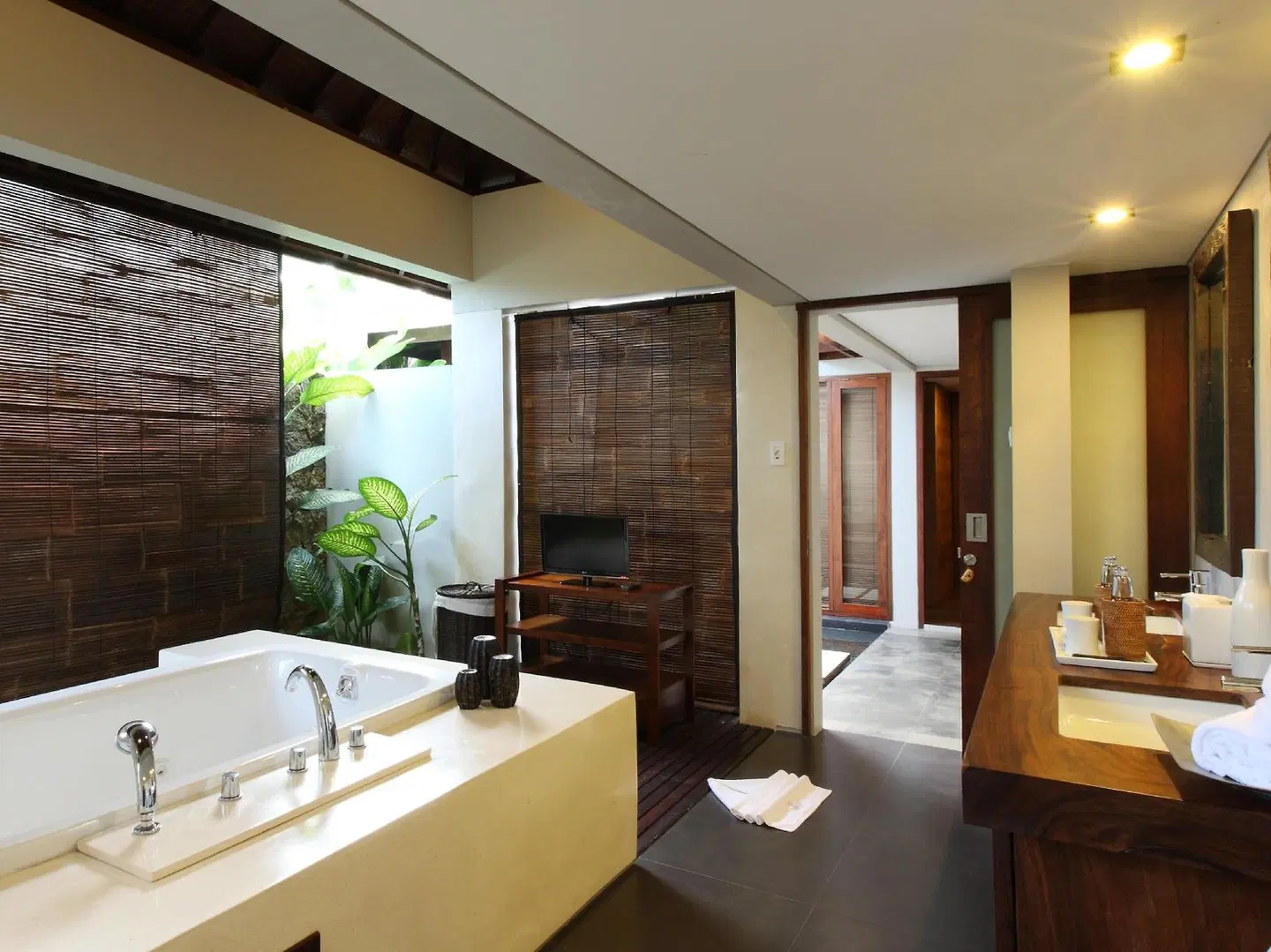 Swarapadi Villa Badezimmer