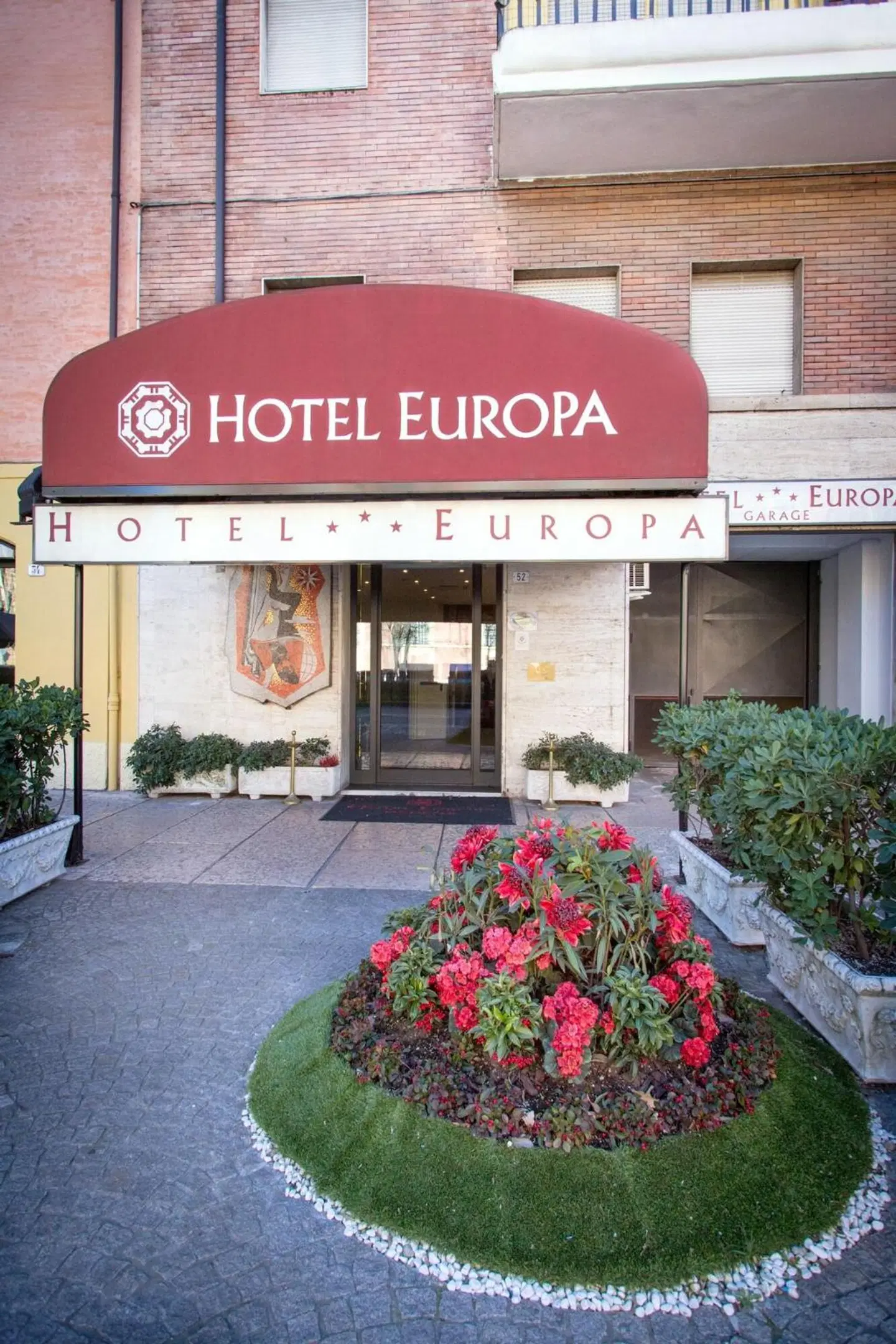 Europa EXTERIOR