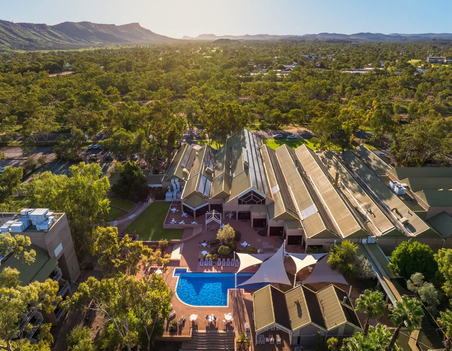 DoubleTree by Hilton Hotel Alice Springs LANDSCAPE