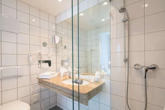 Best Western Hotel Am Strassberger Tor Badezimmer