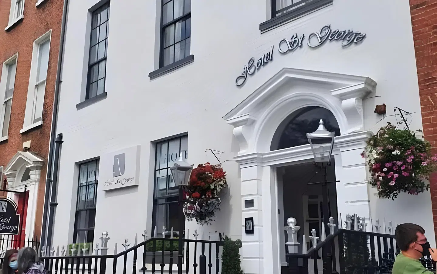 St. George EXTERIOR