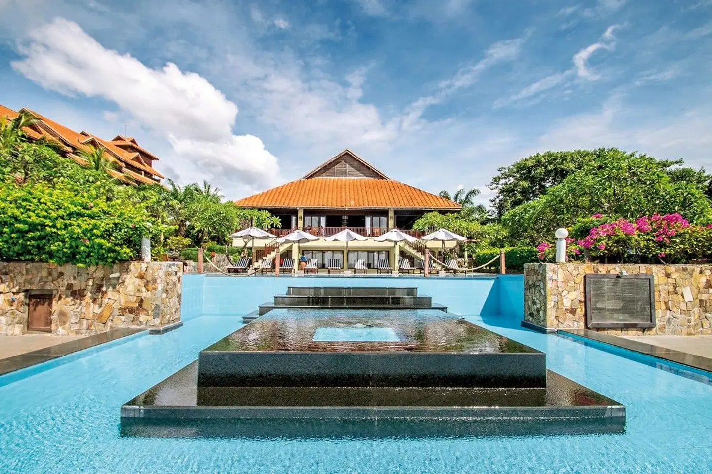 Romana Resort & Spa OUTDOOR_POOL