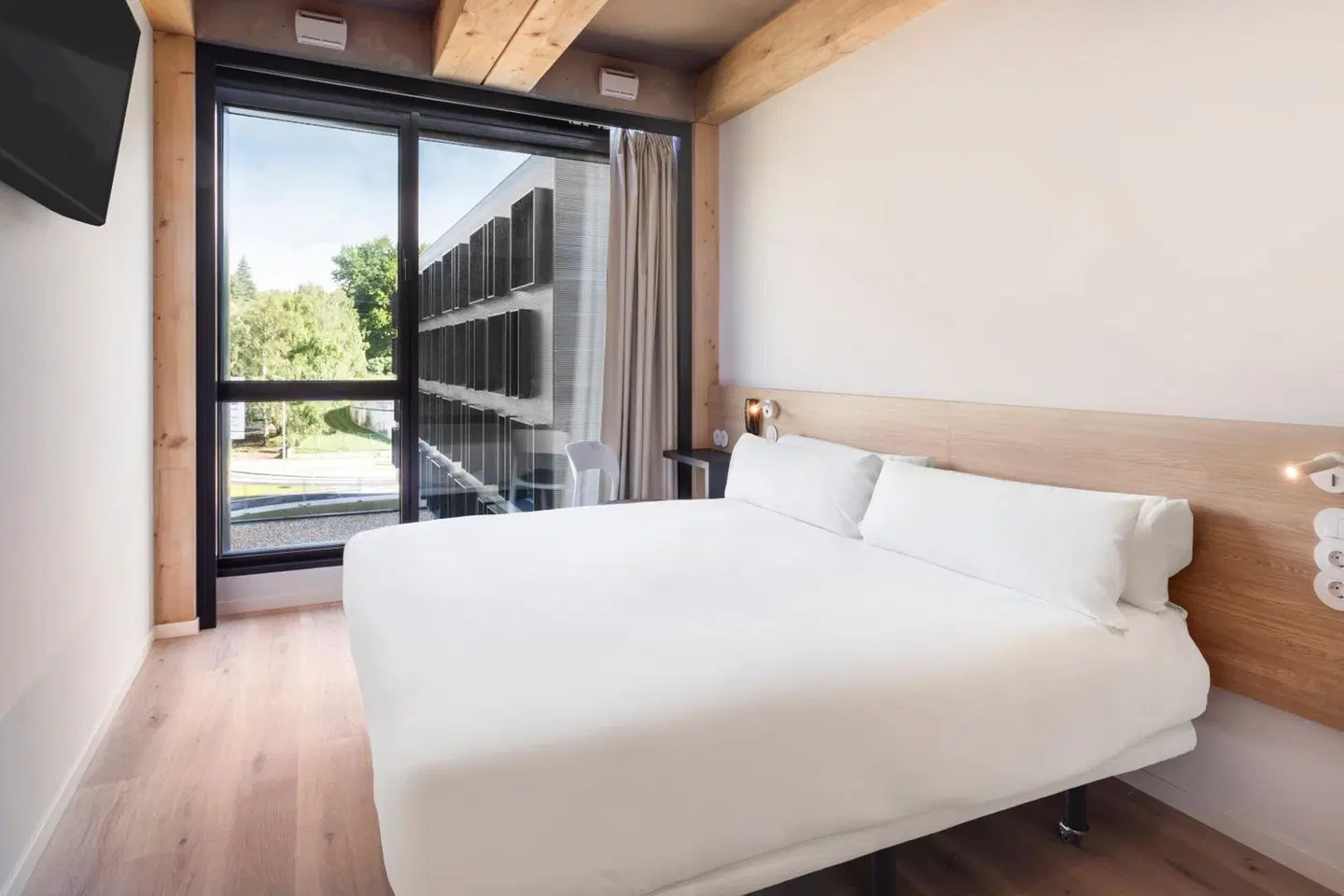 B&B Hotel Guimaraes ROOM_EXAMPLE