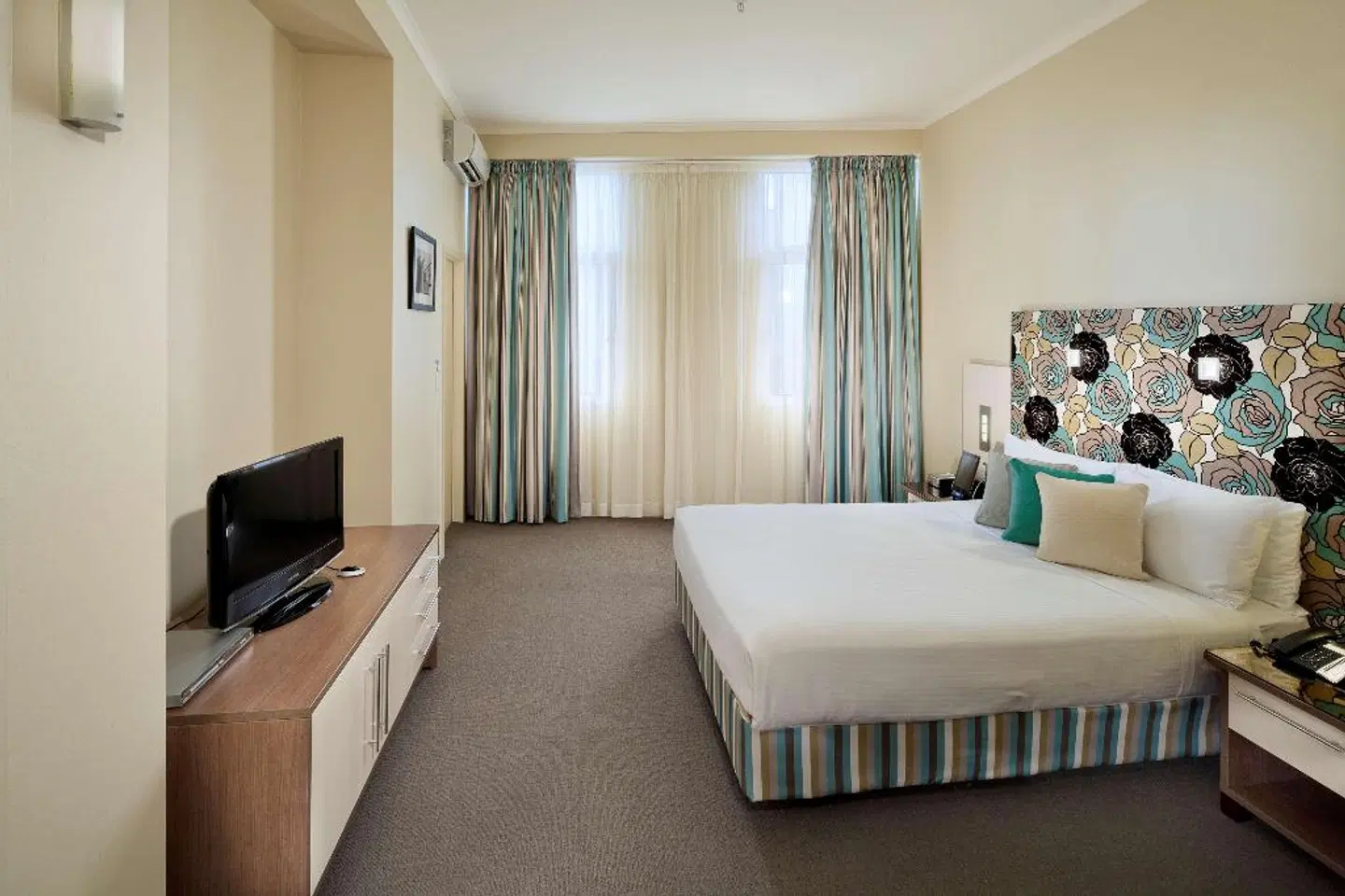 Best Western Plus Hotel Stellar ROOM_EXAMPLE