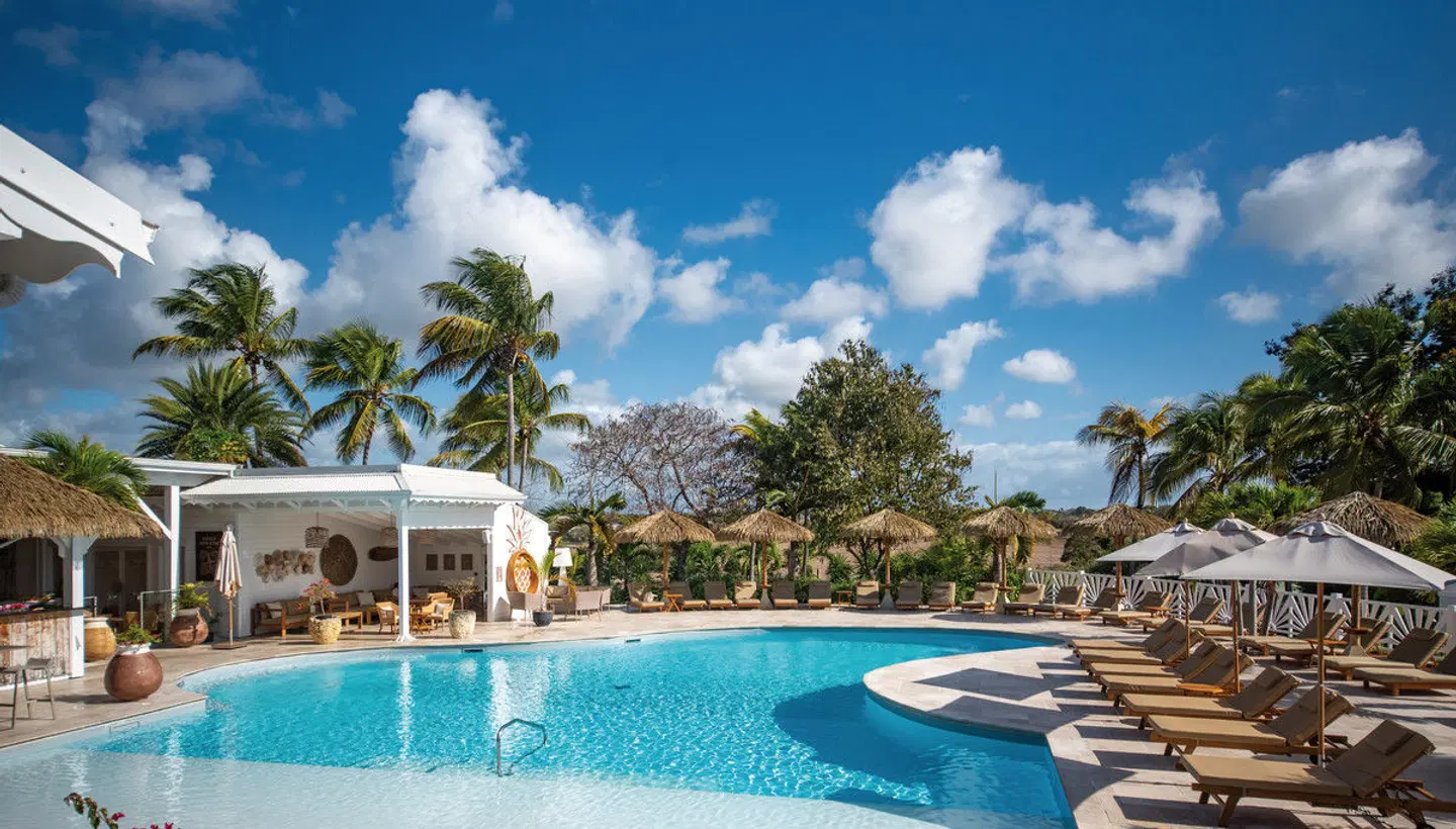 Le Relais du Moulin OUTDOOR_POOL